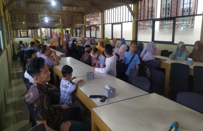 SILATURAHMI KELUARGA BESAR KB DAN TK ISLAM AL IRSYAD 01 CILACAP