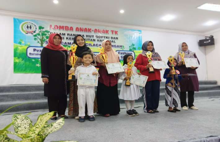 JUARA 1 LOMBA MENGHAFAL TEKS PANCASILA 