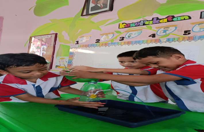 EKSPERIMEN SERU UDARA MENEKAN AIR